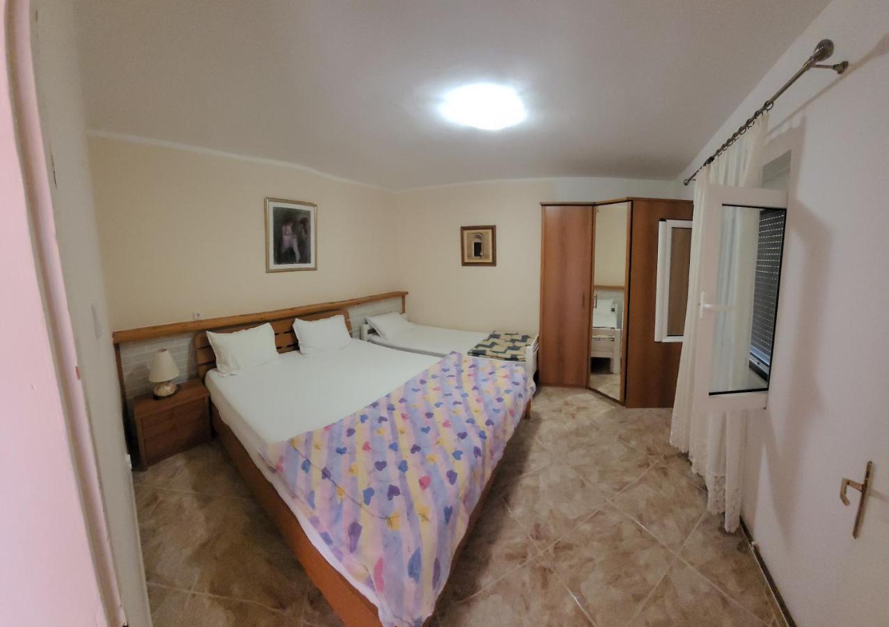 Majka Apartments Kotor Exteriör bild